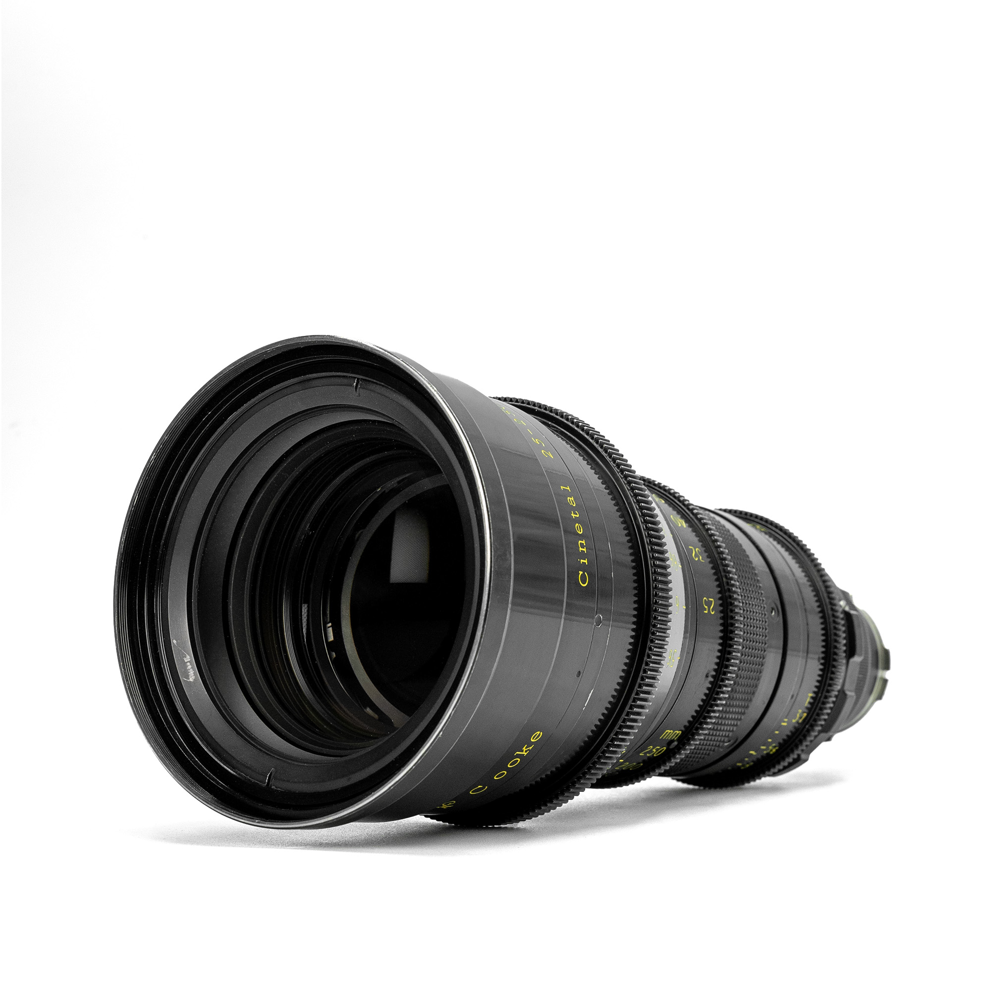 Cooke-Cinetal-25-250mm-T3-1749051195.jpg